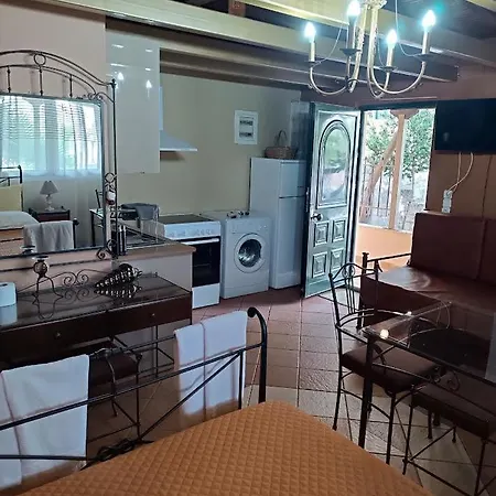 Amfitrion Apartment Gythio Exterior photo